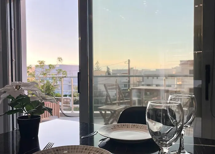 Blueline 1 * Λουτράκι